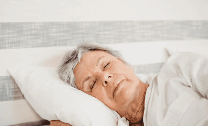 70 % der Bevölkerung leiden vor dem Einschlafen an Zuckungen – ihr auch?